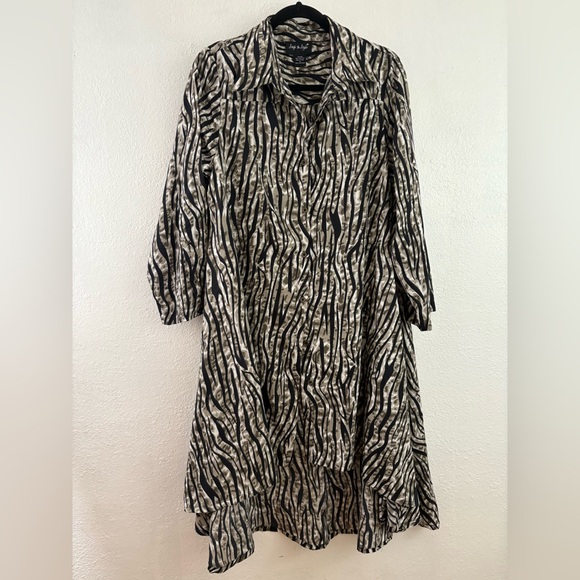 Step in Style Tops - Step in Style asymmetric lagenlook tunic with a patchwork print size M
